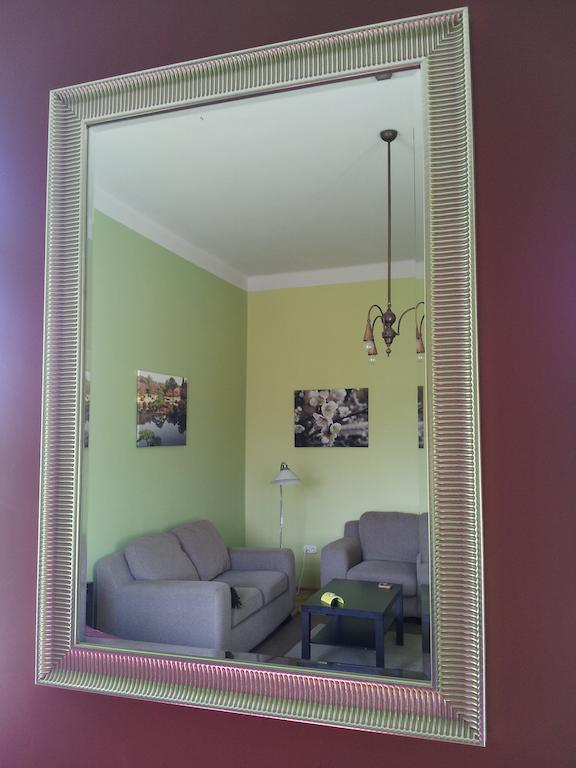 Studio Along The Danube บูดาเปสต์ ภายนอก รูปภาพ